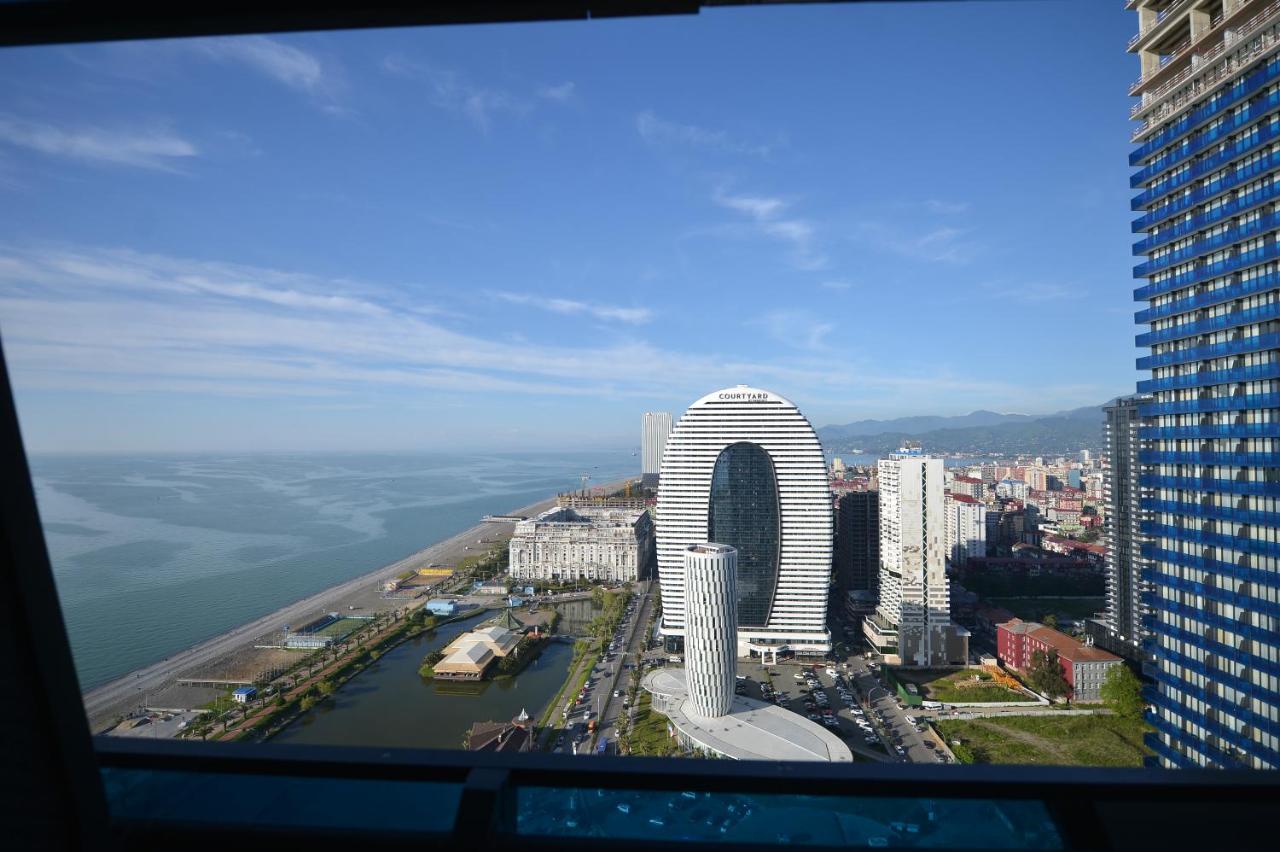 Orbi City Twins Tower Batoumi Extérieur photo