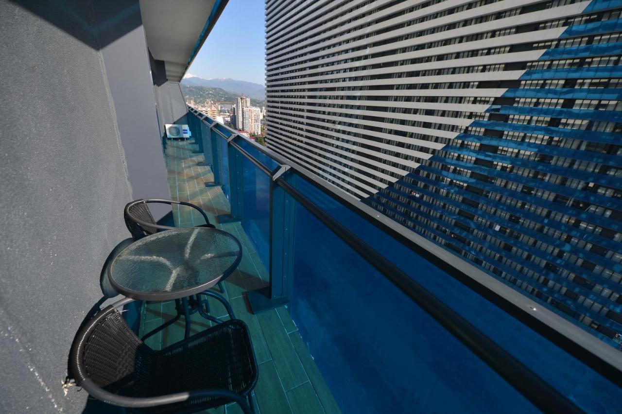 Orbi City Twins Tower Batoumi Extérieur photo