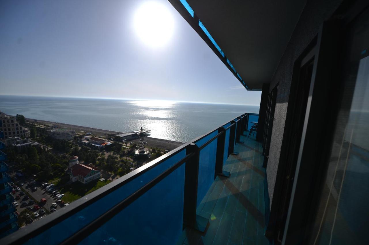 Orbi City Twins Tower Batoumi Extérieur photo